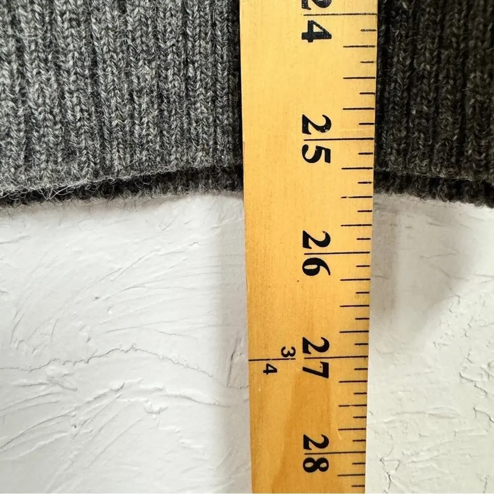 J Crew Vintage Wool Grey Cable Knit Crew Neck Sweater Men’s L Preppy Old Money